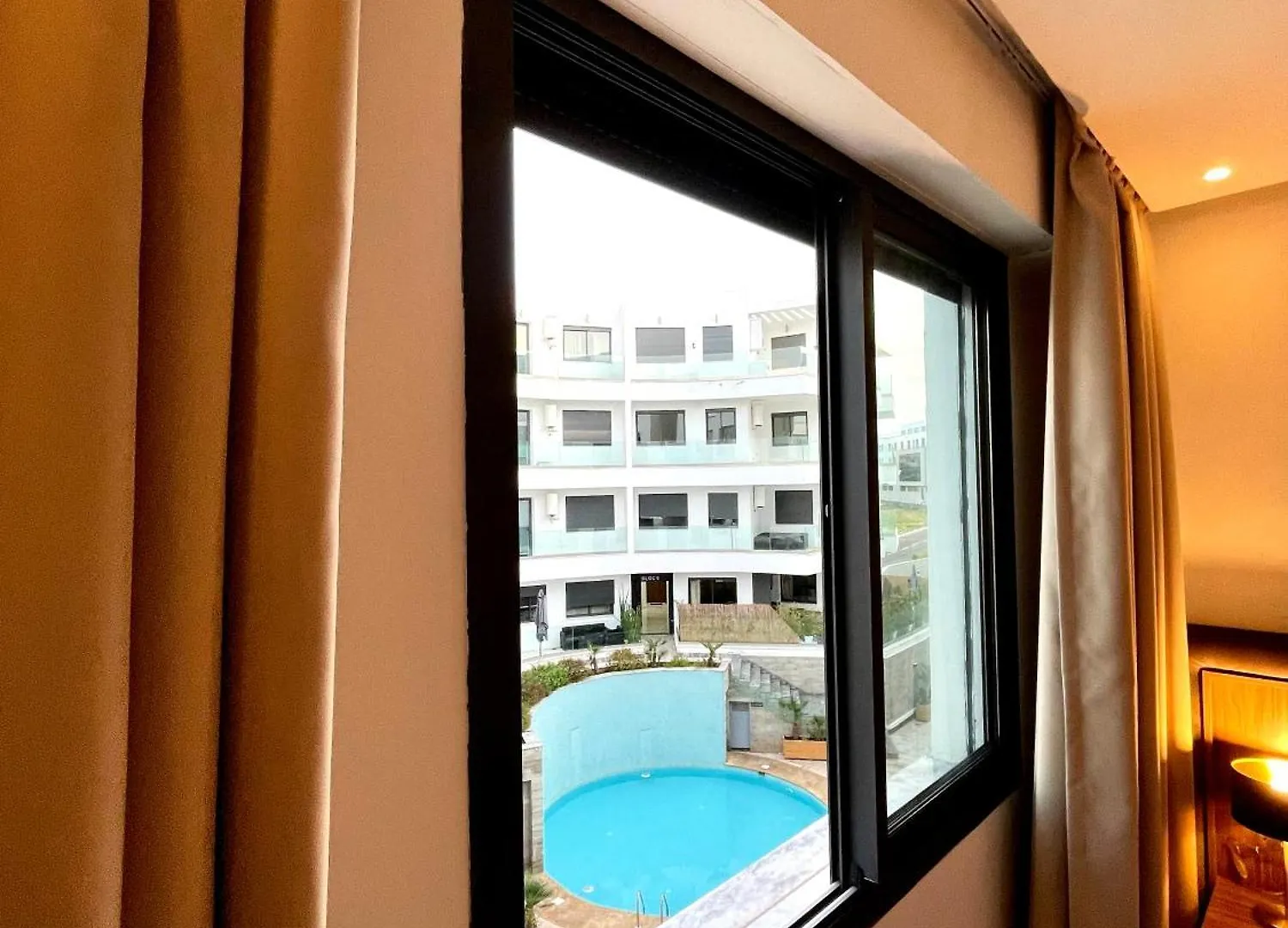 2Br Agadir Apartment With Pool And Netflix